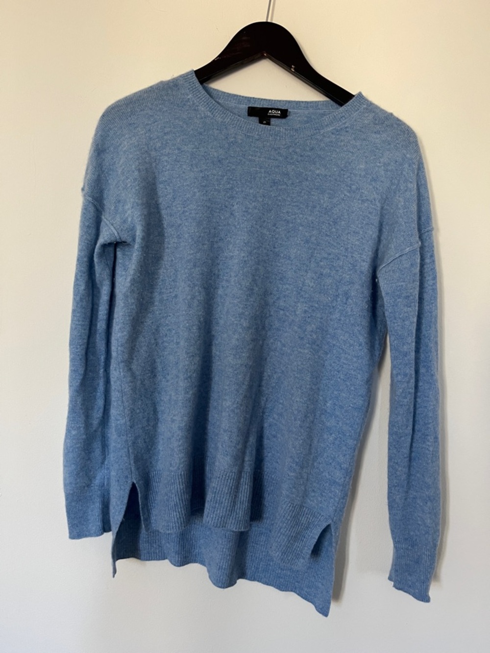 100% cashmere Aqua Dusty Blue Slit Hem Crewneck Sweater